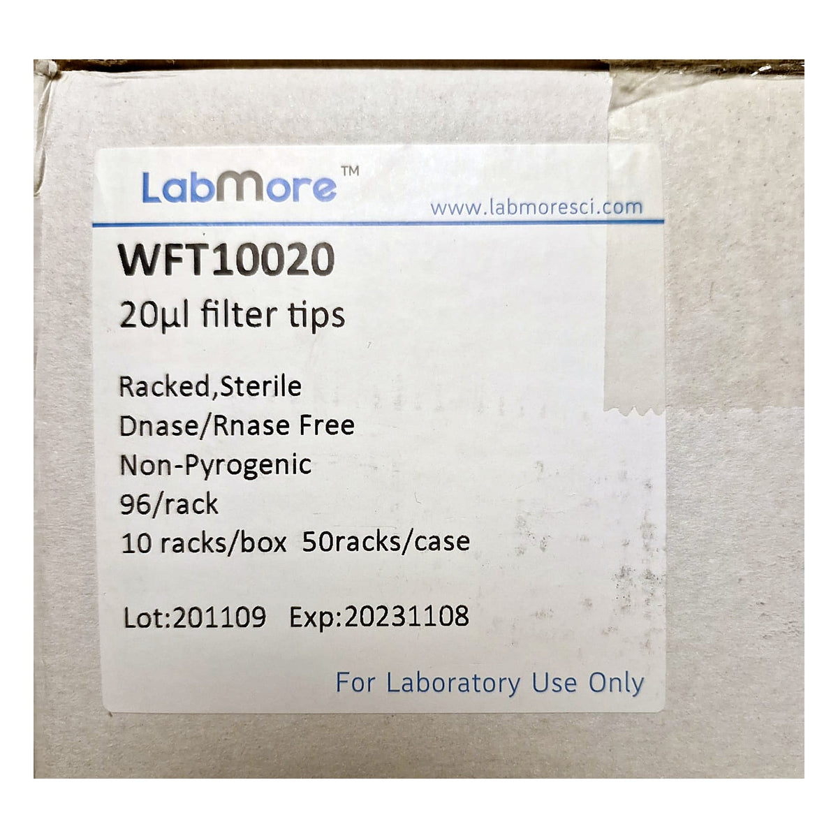 LabMore WFT10020 20 µL Filter Pipette Tips (50 Boxes, 4800 tips total) – Sterile, racked, original packaging – expired – case label WFT10020 with lot and expiry date