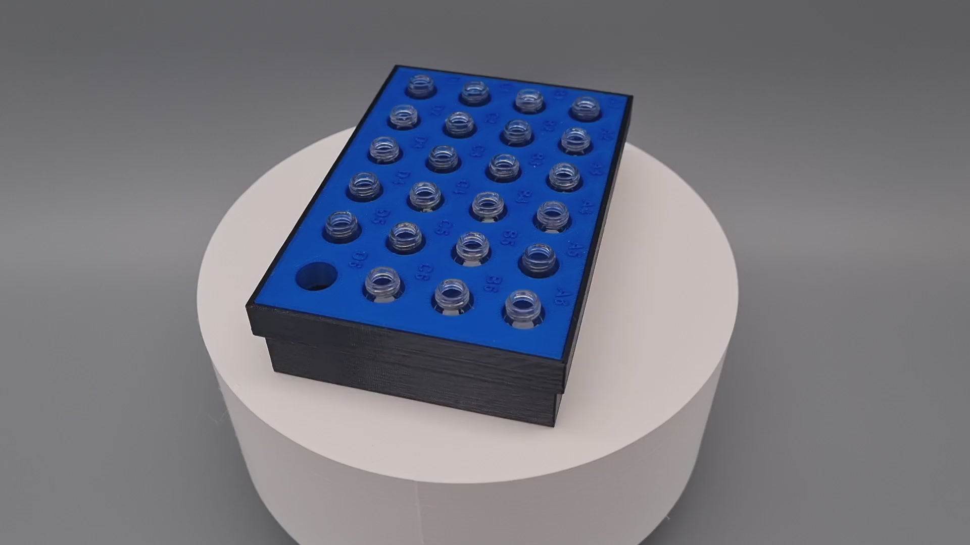 Tube Holder 24× 1.5 mL HPLC Vials – blue – in Tube Rack 30, video