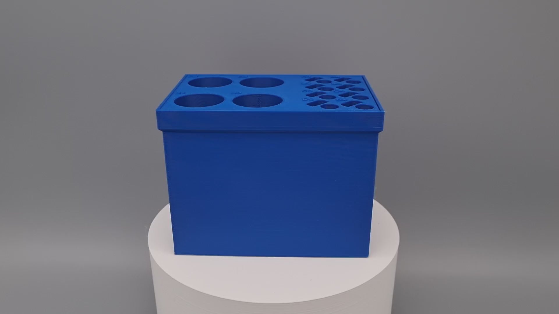 Tube Holder 4× 50 mL + 15× 1.5/2 mL Cryo Tubes (Screw Cap) – blue – in Tube Rack 100, video